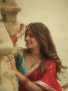 Ayana Stunning Pink Saree Traditional Look HD Images beautiful outfit images