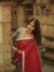 Ayana Stunning Pink Saree Traditional Look HD Images stunning fashion look