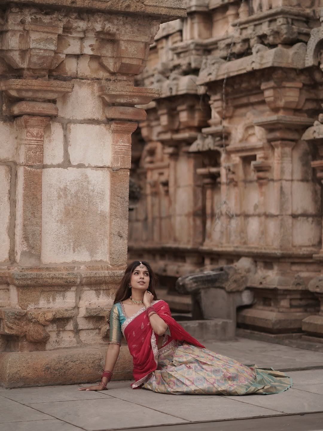 Ayana Stunning Pink Saree Traditional Look HD Images (23)