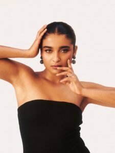 Chaithra J Achar Stuns in Bold Black Outfit – Latest HD Photos (5)