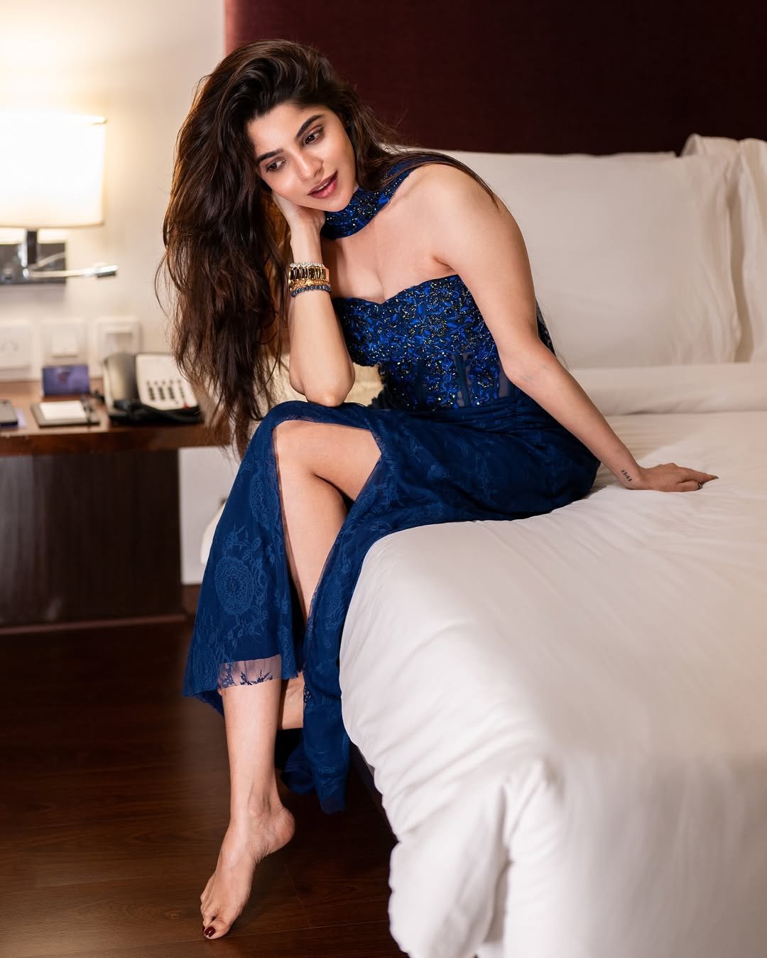 Divya Bharathi Looks Stunning in Blue Designer Dress (10)