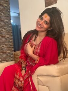 Divya Bharathi Stuns in Red Traditional Outfit – Latest HD Photos (9)