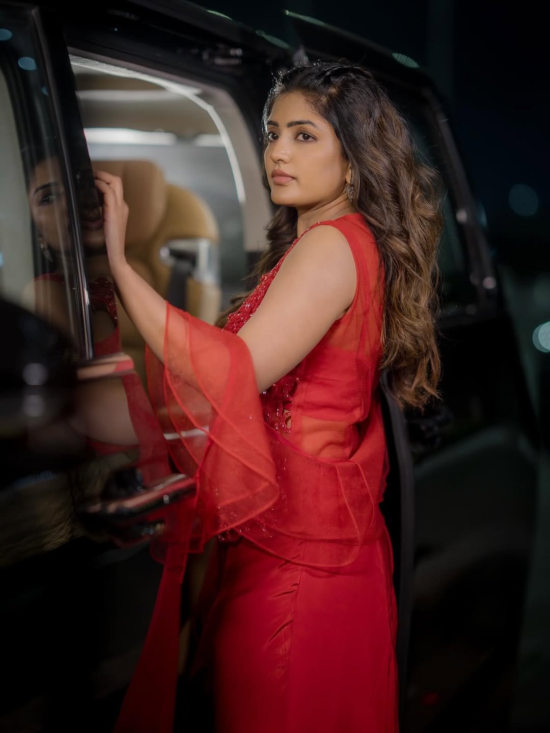 Eesha Rebba Stunning Red Gown Photos 2026 (3)