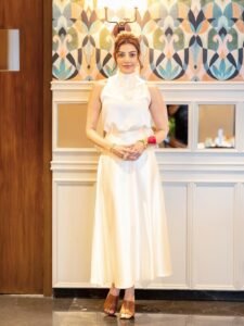 Kajal Aggarwal Looks Stunning in Elegant White Outfit beautiful outfit images