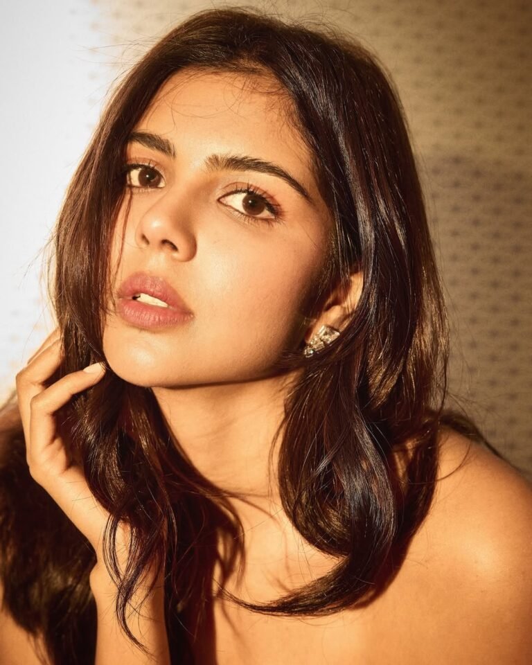 Kalyani Priyadarshan Elegant Red Carpet Look HD Images trending celebrity photos