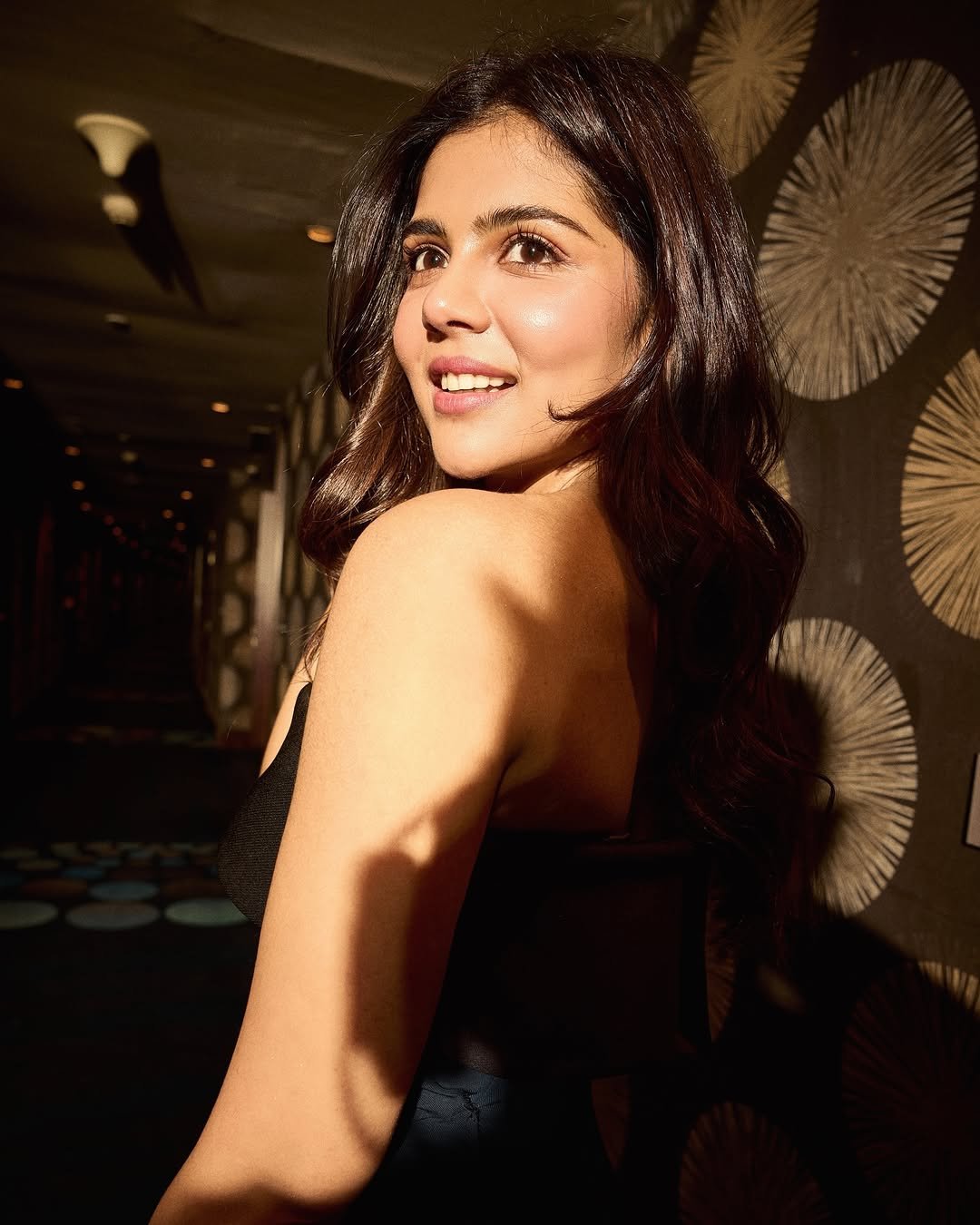 Kalyani Priyadarshan Elegant Red Carpet Look HD Images (17)