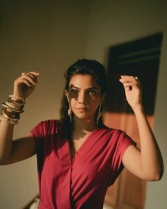 Madonna Sebastian Stunning Glam Photoshoot HD Images beautiful outfit images