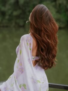 Malavika Mohanan Looks Graceful in Lavender Floral Saree – Latest HD Photos (12)