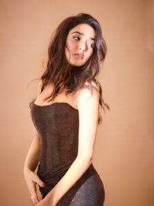 Medha Shankar Glamorous Studio Photoshoot HD Images stunning fashion look