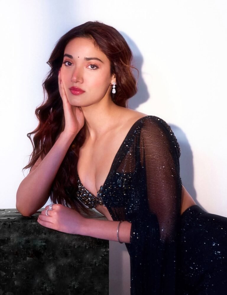 Medha Shankar Stuns in Glamorous Black Outfit trending celebrity photos