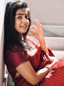 Megha Lekha Stunning Red Saree Photos (17)