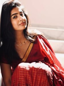 Megha Lekha Stunning Red Saree Photos (19)