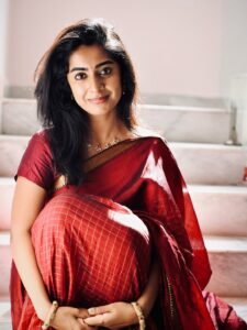 Megha Lekha Stunning Red Saree Photos (3)