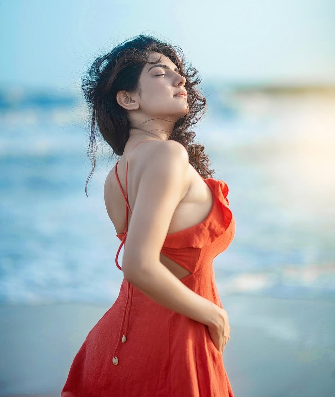 Misha Narang Stunning Beach Look in Orange Dress (4)