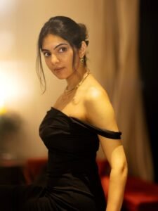 Misha Narang Stunning Black Dress Photos 2026 latest HD photos