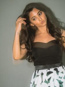 Preethi Asrani Stylish Western Look HD Images beautiful outfit images