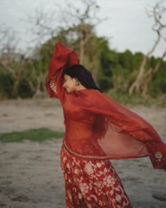 Rajisha Vijayan Looks Stunning in Red Traditional Outfit latest HD photos