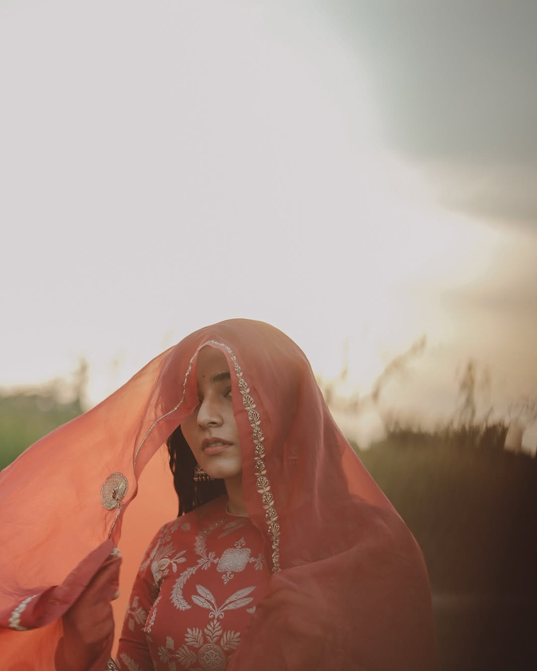 Rajisha Vijayan Looks Stunning in Red Traditional Outfit (12)