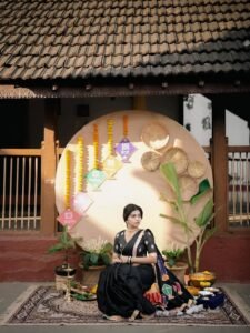 Ruchira Jadhav Stuns in Elegant Black Saree – Latest HD Photos (3)