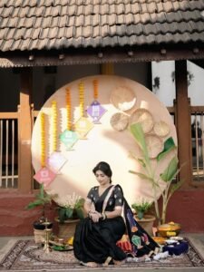 Ruchira Jadhav Stuns in Elegant Black Saree – Latest HD Photos (7)