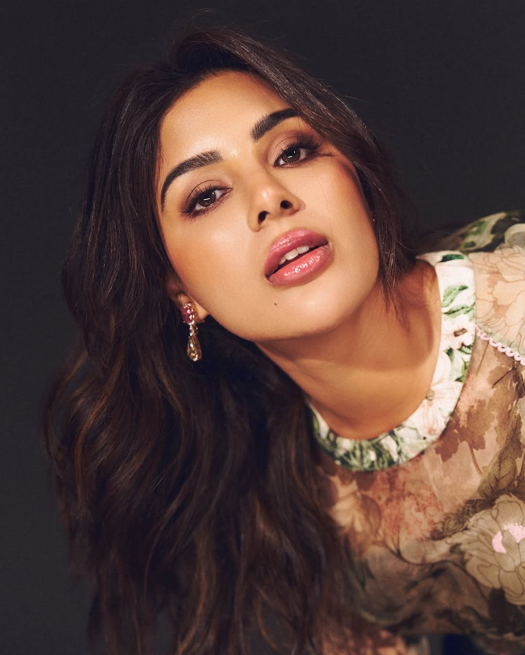 Samyuktha Stuns in Floral Outfit – Latest HD Photoshoot Images (10)