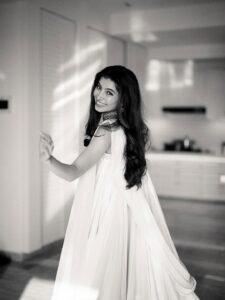 Sara Arjun Stunning Cream Ethnic Look HD Images latest HD photos