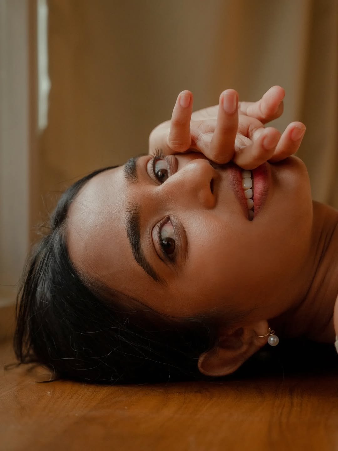 Trupti Ravindra Stunning Casual Look in Pastel Top Latest HD Photos (5)