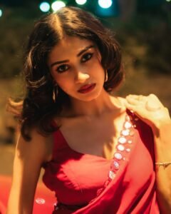 Yashu Turns Heads in Stunning Red Saree – Latest Glam Photoshoot (17)