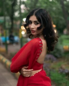 Yashu Turns Heads in Stunning Red Saree – Latest Glam Photoshoot (34)