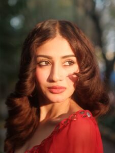 Yashu Turns Heads in Stunning Red Saree – Latest Glam Photoshoot (37)