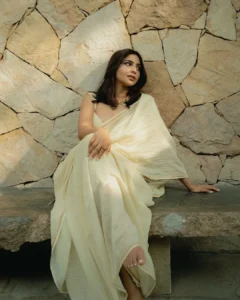 Aishwarya Lekshmi Looks Stunning in Elegant White Saree – Latest Photos (2)