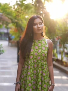 Akanksha Choudhary Looks Adorable in Floral Green Dress – Latest HD Photos (16)