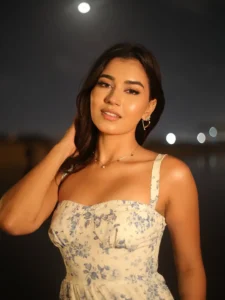 Akanksha Choudhary Radiates Elegance in Floral White Dress – Latest HD Photos (2)