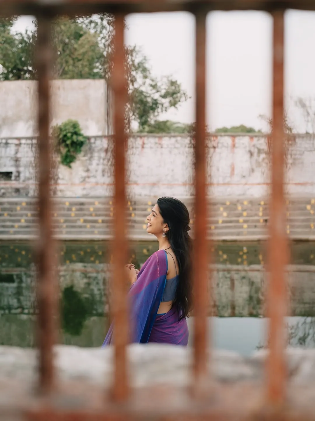 Ananthika Sanilkumar Looks Graceful in Lavender Saree Latest Photos (15)