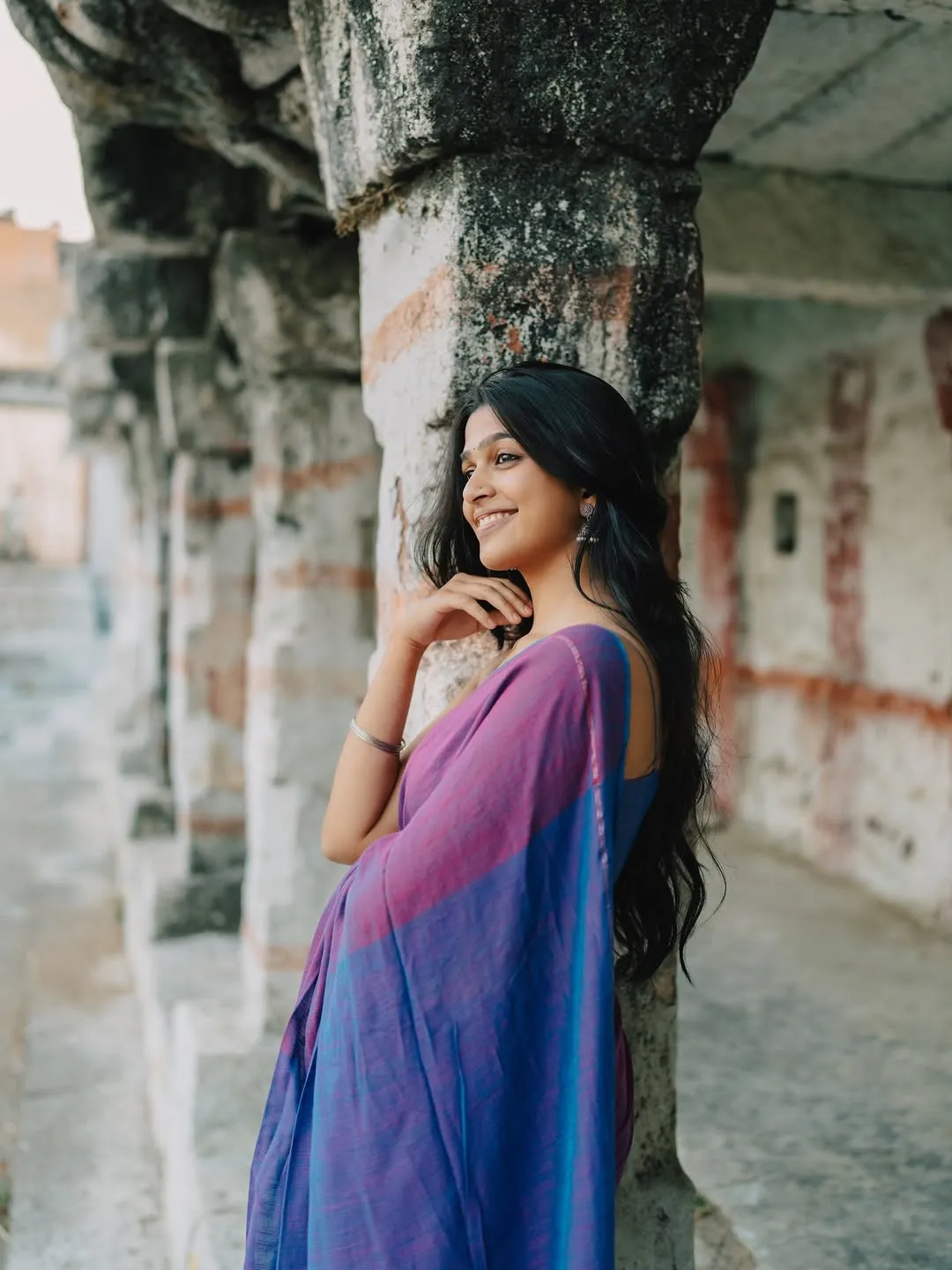 Ananthika Sanilkumar Looks Graceful in Lavender Saree Latest Photos (8)