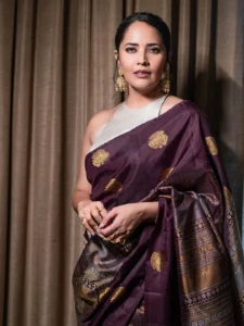Anasuya Bharadwaj Stuns in Elegant Maroon Silk Saree – Latest HD Photos (2)