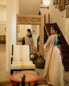 Anikha Surendran Looks Graceful in Floral Saree and Teal Blouse Photos (15)