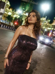 Anveshi Jain Dazzles in Shimmering Black Dress During Night Photoshoot (3)