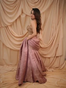 Ashika Ranganath Stuns in Pink Designer Lehenga at SIIMA Awards 2026 (28)