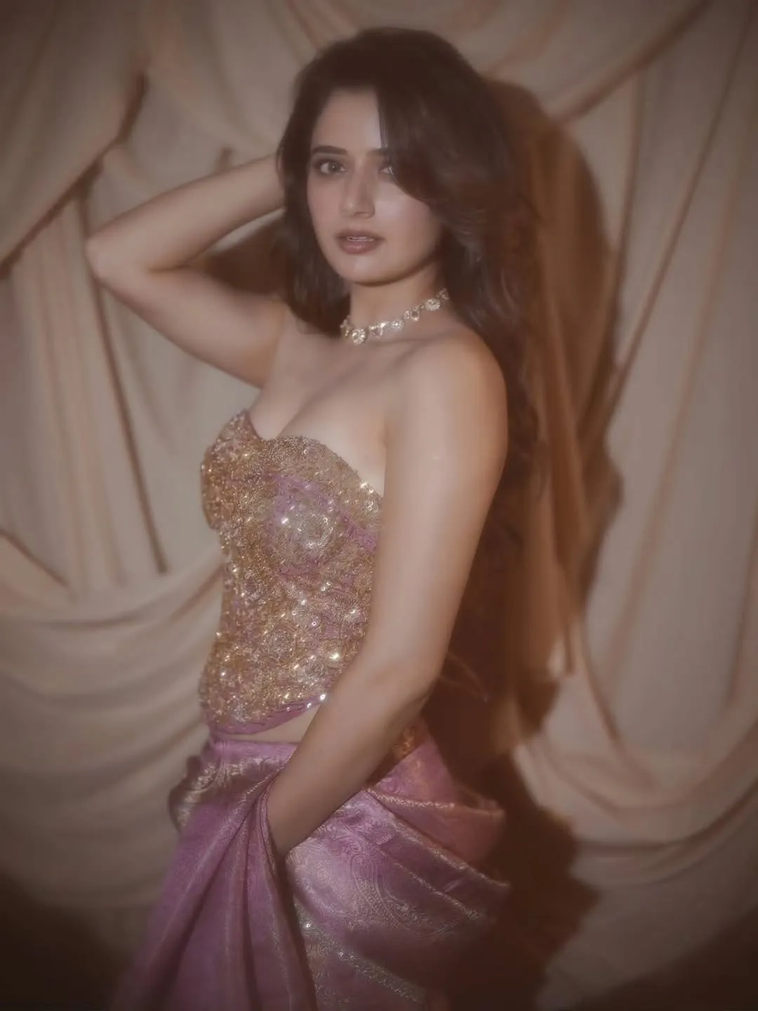 Ashika Ranganath Stuns in Pink Designer Lehenga at SIIMA Awards 2026 (53)