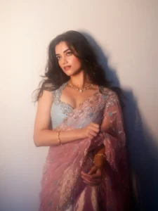 Bhagyashri Borse Dazzles in Elegant Designer Saree – Latest Photos (9)