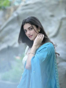 Bhagyashri Borse Looks Ethereal in Sky Blue Saree – Latest Photos (5)