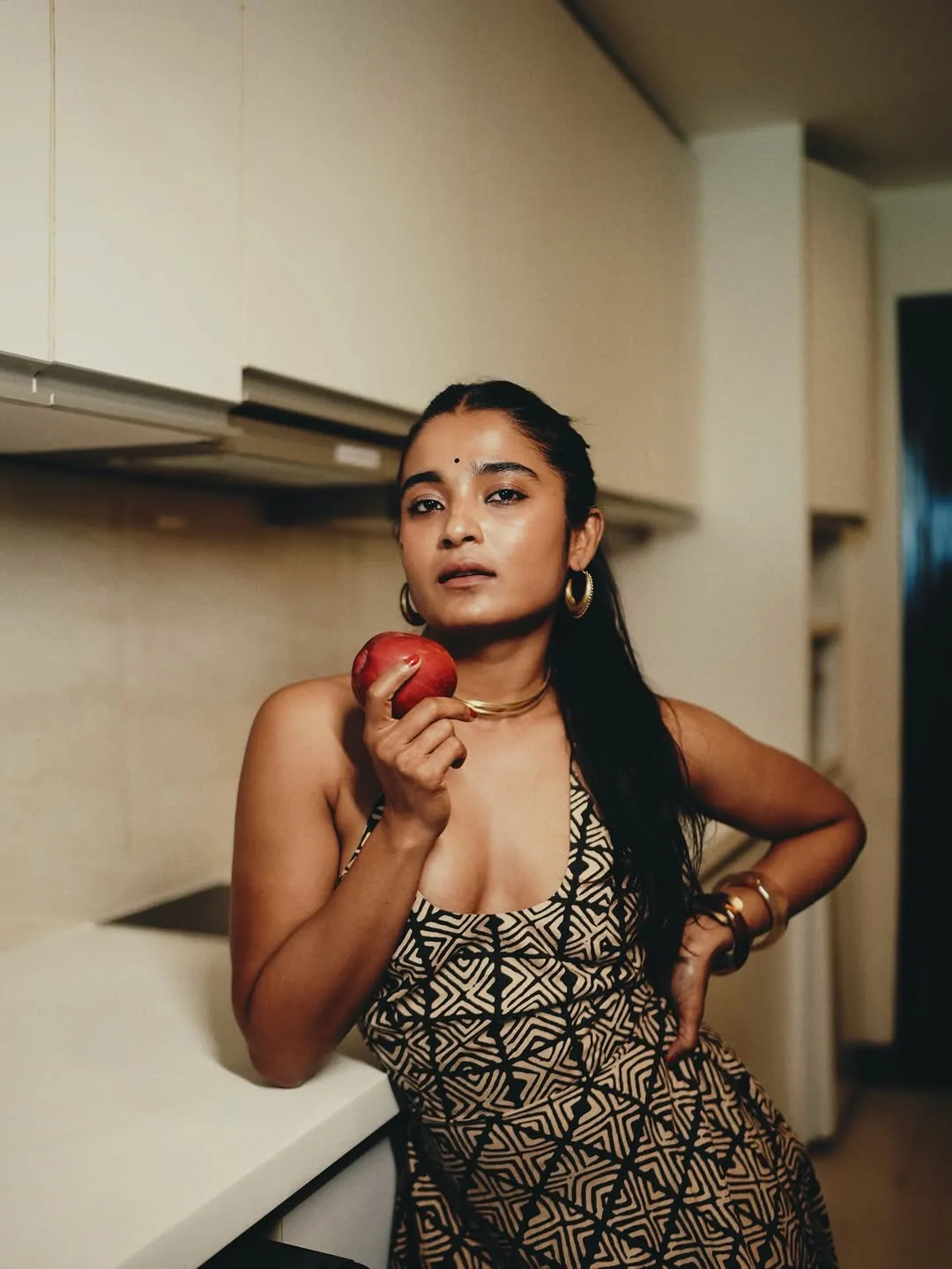Chaithra J Achar Looks Effortlessly Stylish in Printed Maxi Dress Photos (6)