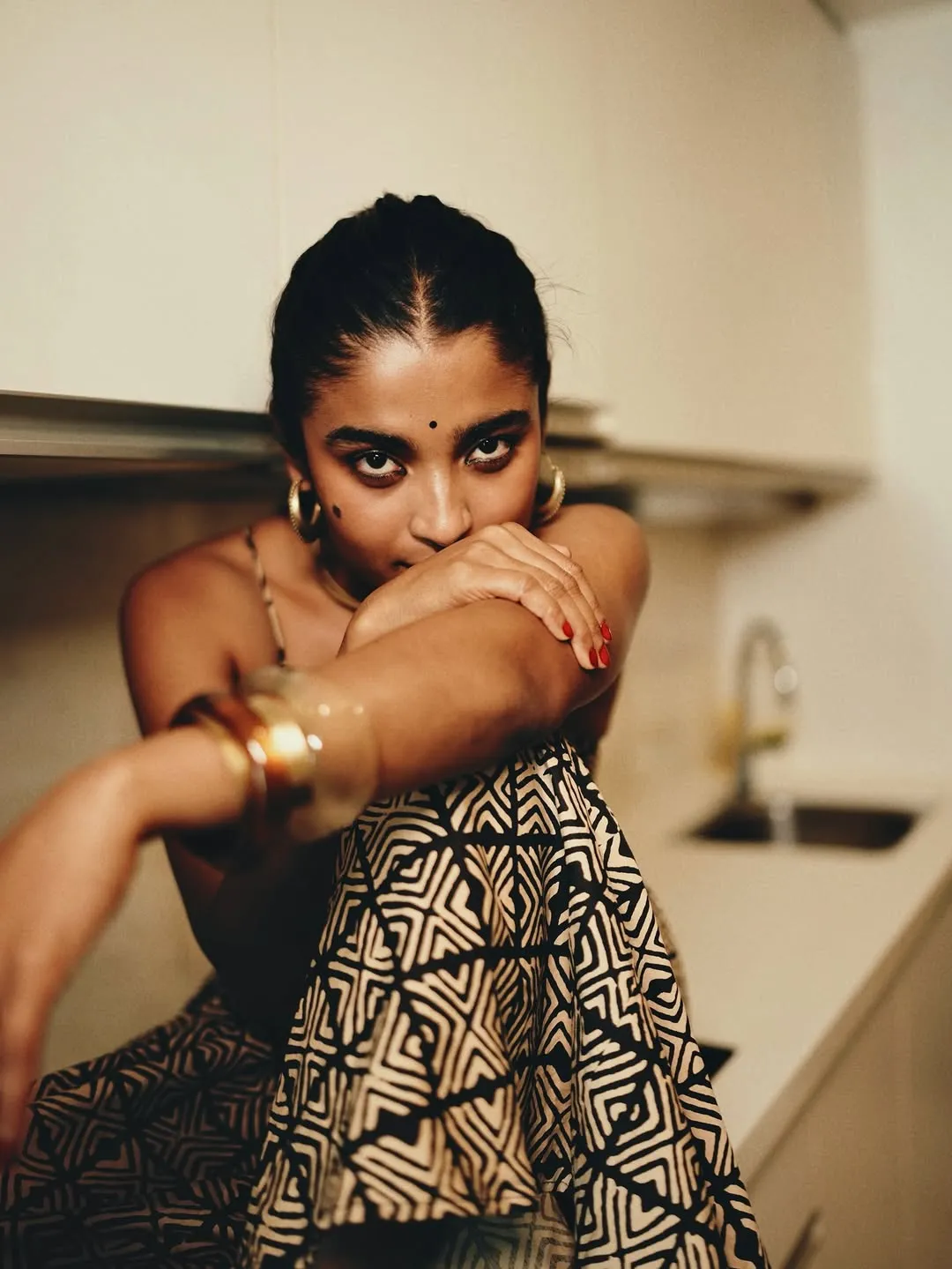 Chaithra J Achar Looks Effortlessly Stylish in Printed Maxi Dress Photos (7)