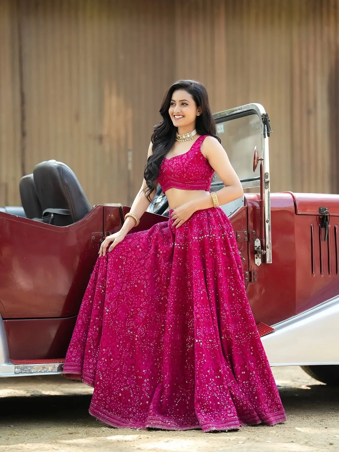 Deepika Pilli Looks Gorgeous in Pink Lehenga Latest Photos (3)