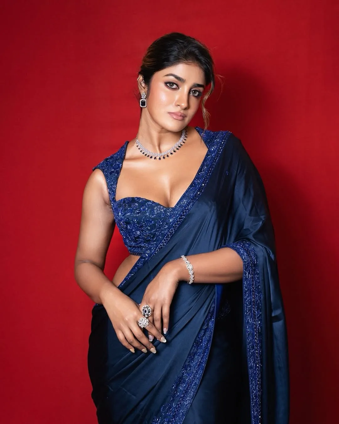 Dimple Hayathi Looks Stunning in Elegant Blue Saree During Latest Photoshoot (11)
