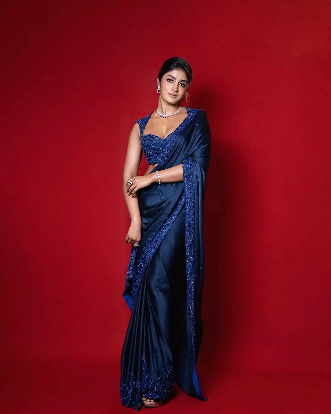 Dimple Hayathi Looks Stunning in Elegant Blue Saree During Latest Photoshoot (16)