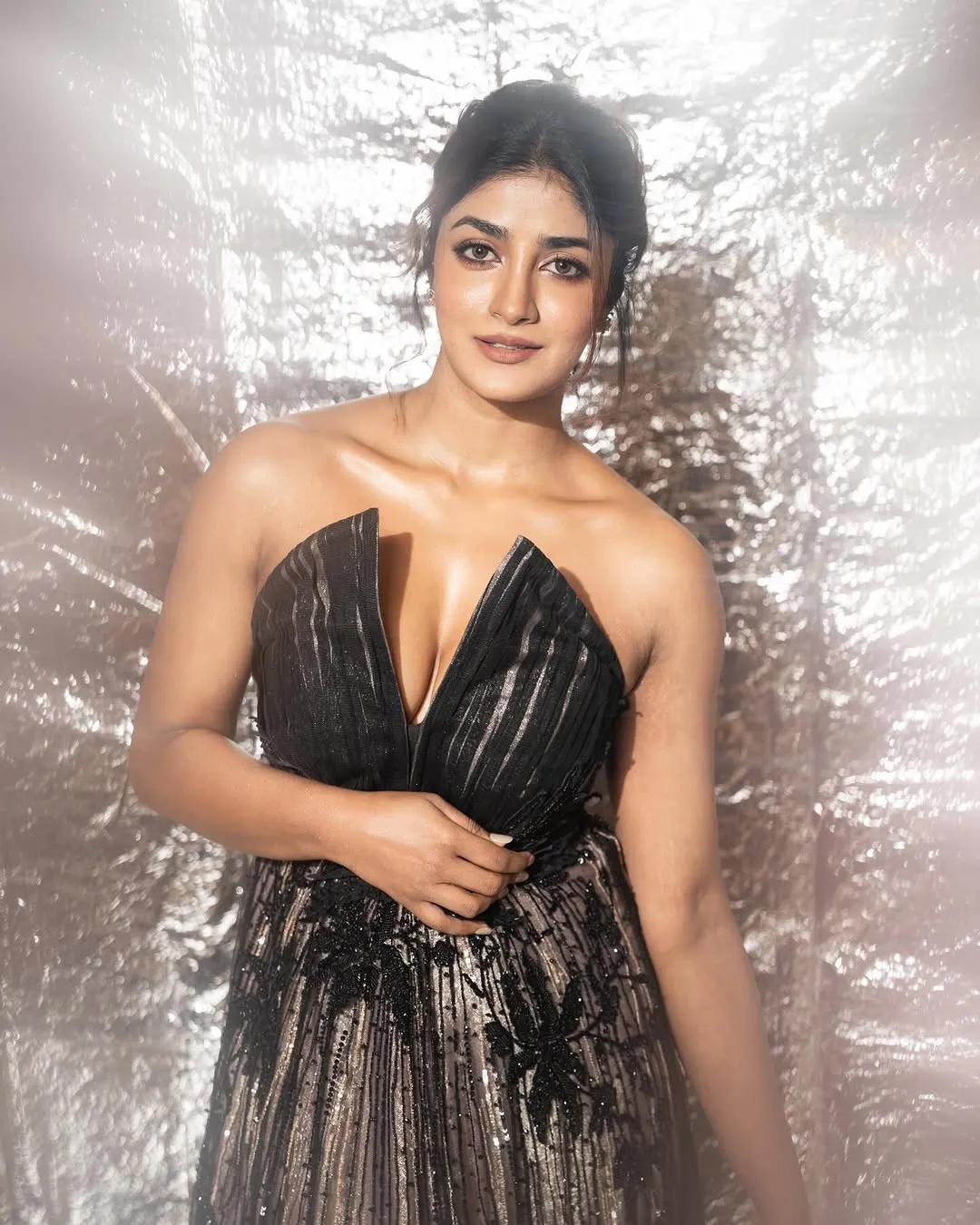 Dimple Hayathi Stuns in Elegant Black Designer Gown at Glamorous Photoshoot (12)