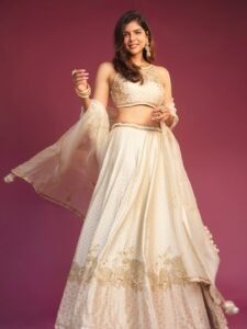 Kalyani Priyadarshan Looks Dreamy in Elegant White Ethnic Outfit Photos (6)