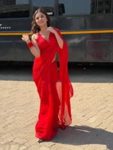 Kanika Mann Turns Heads in Stunning Red Saree During Latest Photoshoot (7)